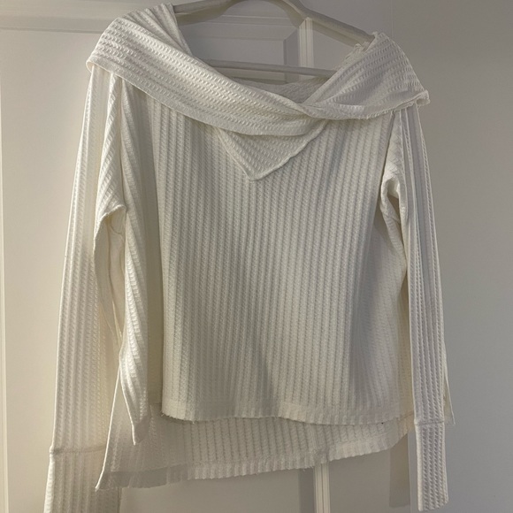 Free People Off the Shoulder Sweater - Picture 4 of 7